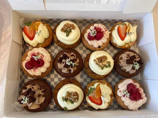 GF mixed individual cakes